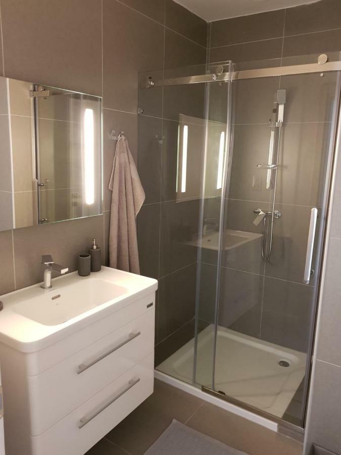 Duplex Maisonette With Heated P-Pool And Jacuzzi Saint Julian's Exterior photo